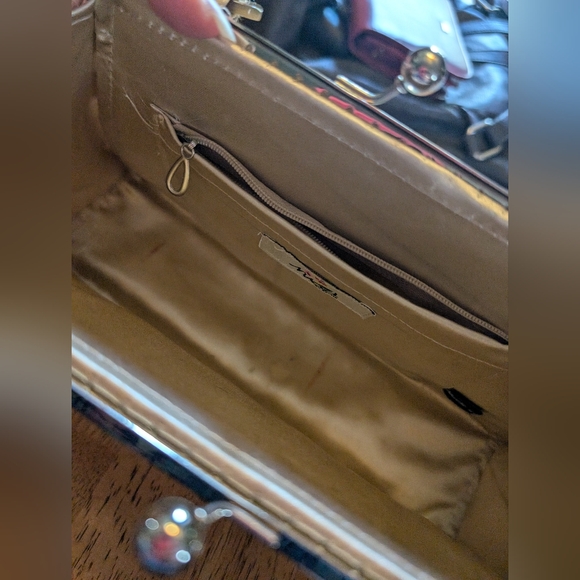 Vintage Mod mother of pearl clasp handbag - Picture 6 of 8